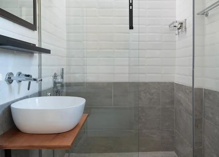 Appartement Miranda Roshi Toroni