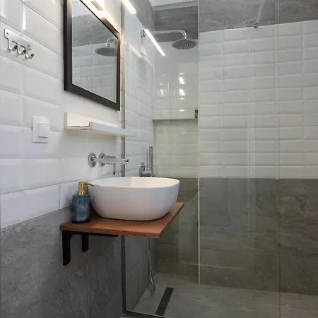 Apartment Miranda Roshi