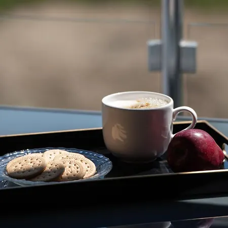 Miranda Roshi Apartment Toroni