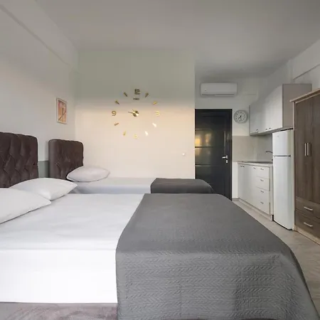 Appartement Miranda Roshi Toroni