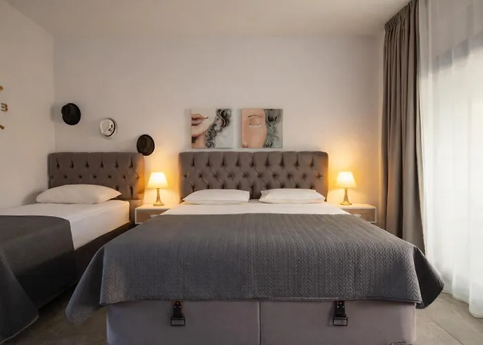 Appartement Miranda Roshi *