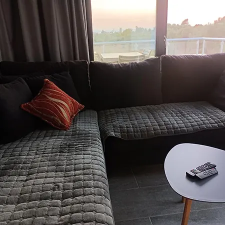 Miranda Roshi * توروني