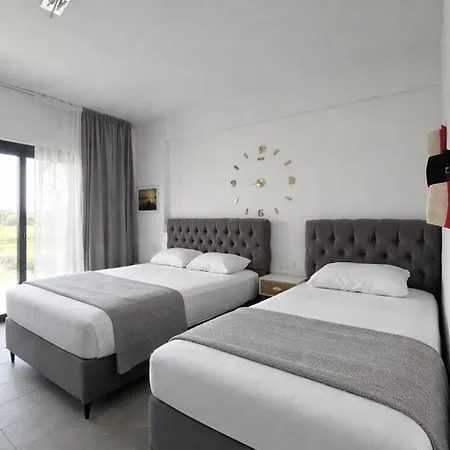 Appartement Miranda Roshi *