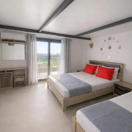 Miranda Roshi Appartement *
