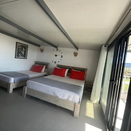 Miranda Roshi Appartement *