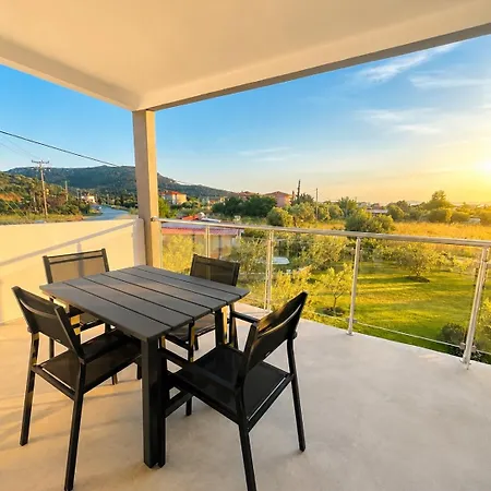 Appartement Miranda Roshi Toroni
